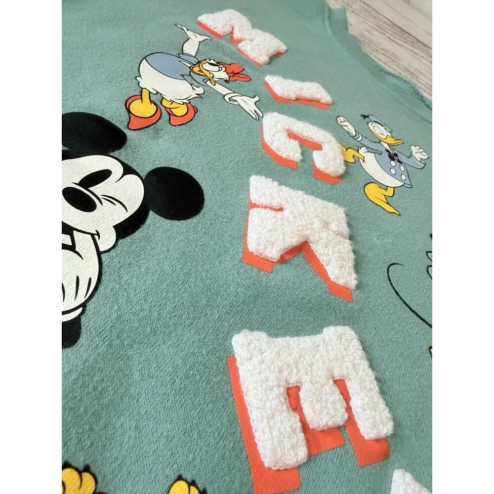Hybrid Apparel Vintage Unisex Mickey & Friends Fleece Sweatshirt Green Color M - Picture 2 of 7